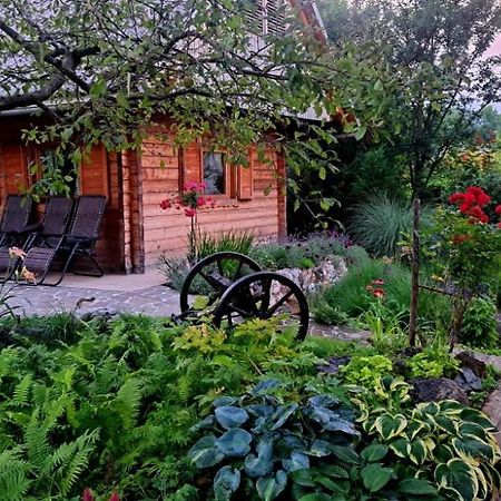 Vacation House Jurcek ราโดว์ลิตซา ภายนอก รูปภาพ